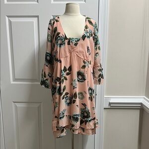Junarose Size 16 Floral Dress in Peach and Green